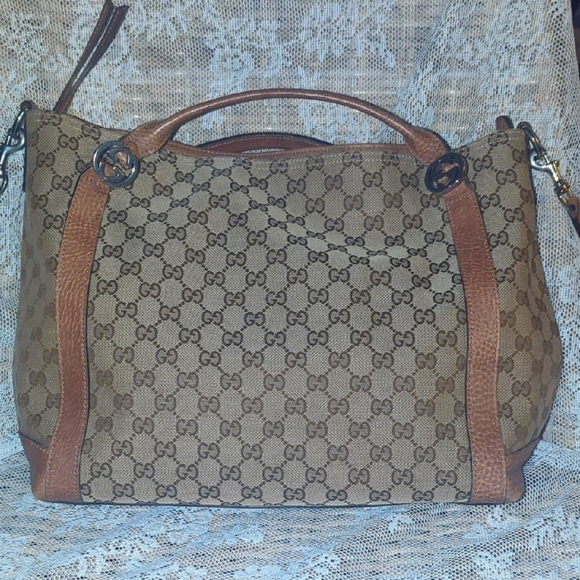 Authentic Gucci GG Canvas Shoulder Bag w/ Leather Trim - Picture 1 of 12